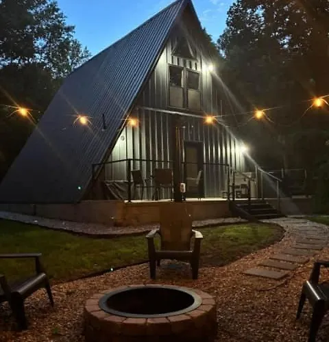 The Shady Roost | Cozy W/ Hot Tub & Fire Pit Holiday home Cave-in-Rock